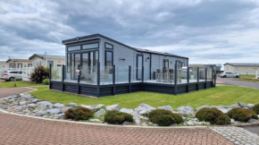 Thrive by the sea, Seal Bay Resort